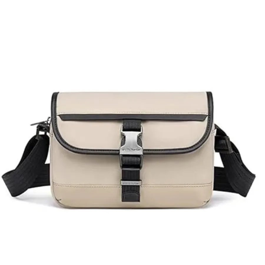 4SSJ3Fe9unMaTs7qDCEwGcWuKEUVRhXJkV5UO5cjpngwidth900height900 Arctic Hunter KB00828 Messenger Shoulder Sling Bag(Beige) - Image 1