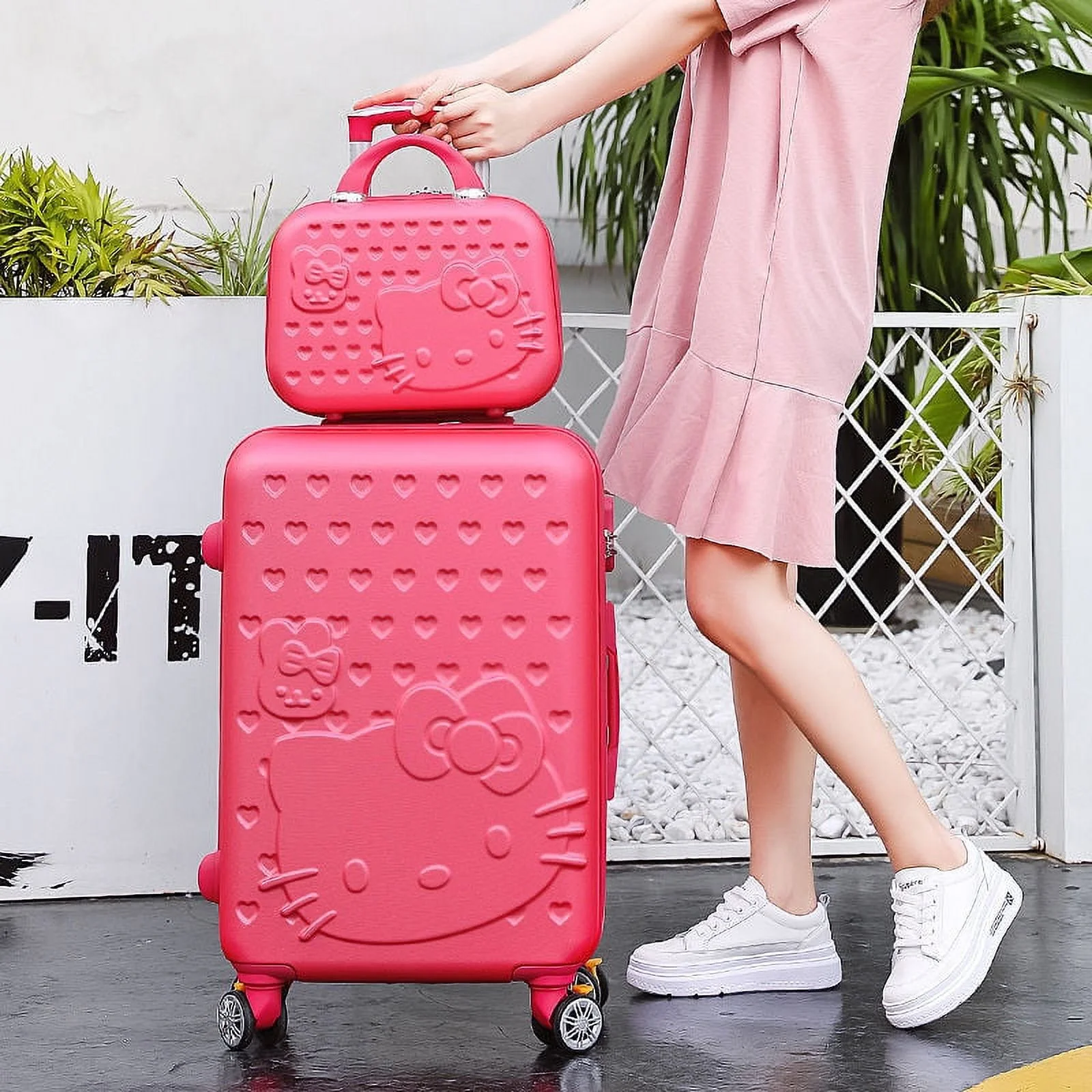 8dbe88c0-d2e7-40da-9019-81aec38568e5.e2709e792dcfd7d05842608bccc3fd73 Hello Kitty 14-20 Inch Beauty Box Luggage Set – Red - Image 1